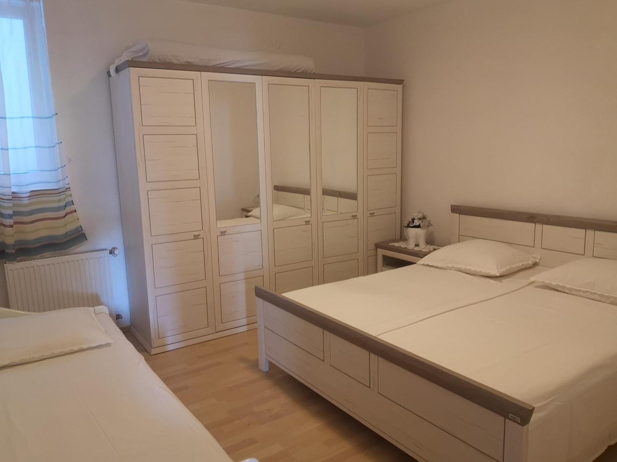 Apartments Galic Omiš Chambre photo